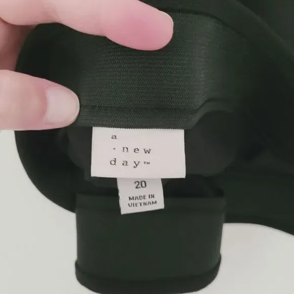 New A New Day Women's High Rise Skinny Ankle Pull-On Pants in Black Size 20 NWT - Picture 3 of 8